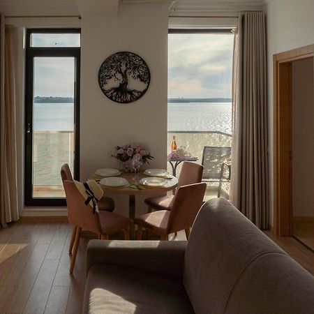 מאמאיה Apartament Le Bonheur מראה חיצוני תמונה