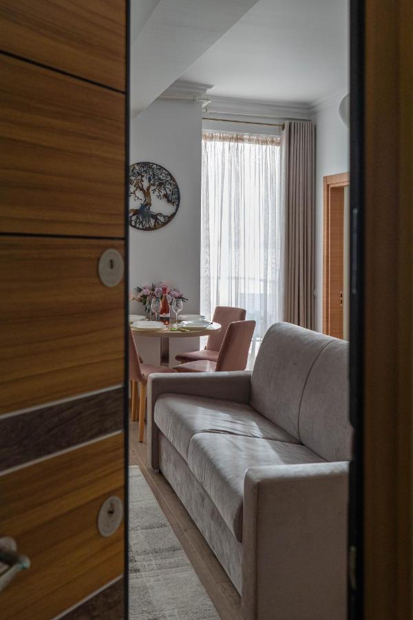מאמאיה Apartament Le Bonheur מראה חיצוני תמונה
