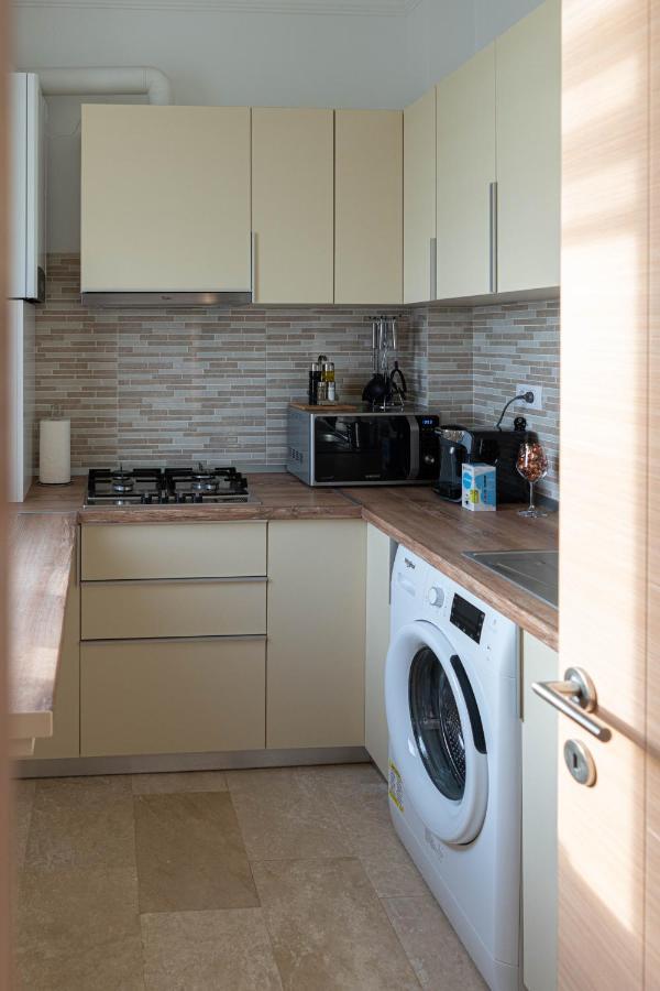 מאמאיה Apartament Le Bonheur מראה חיצוני תמונה