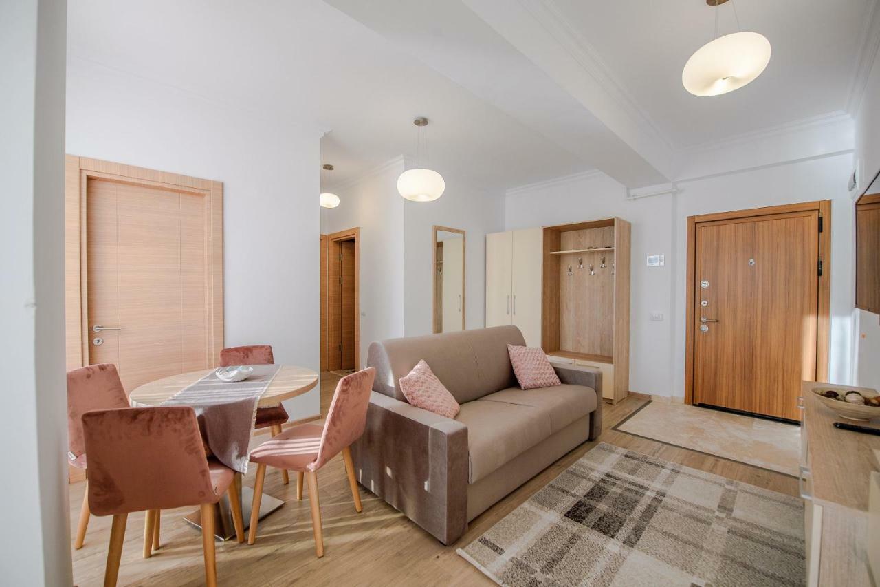 מאמאיה Apartament Le Bonheur מראה חיצוני תמונה